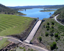 Cressbrook dam spillway