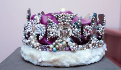 Pearl crown worn by the Toowoomba Carnival of Flower Queens between 1963 and 1968.