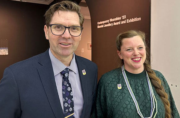 2023contwearablesmayorwithjudgechloepowell