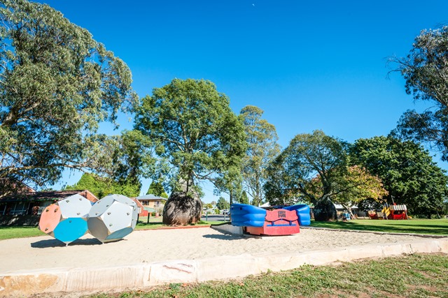 lakeannandplayground