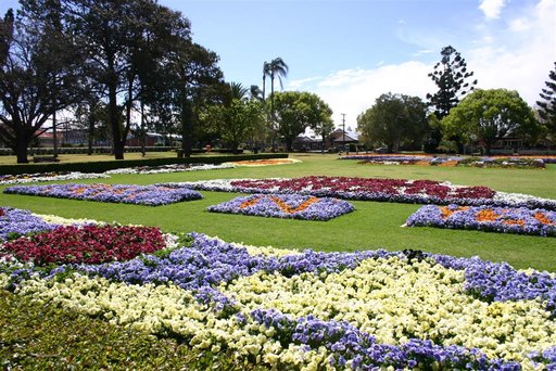 laurelbankparkannualgardendisplay