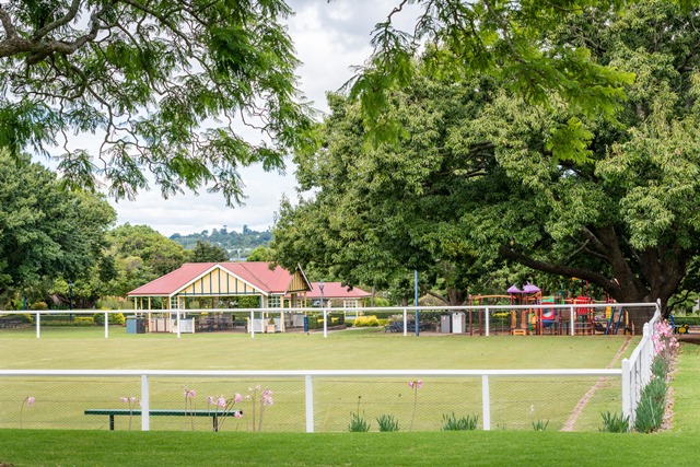 laurelbankparkplaygroundcroquetgazebo