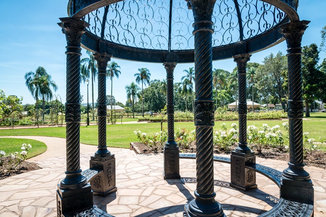 newtownparkweddinggazebo