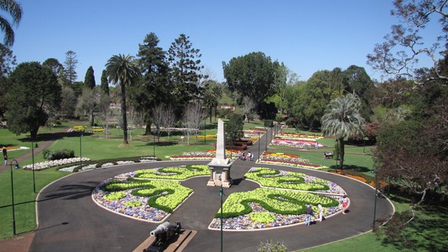 Queens Park Toowoomba botanic gardens memorial