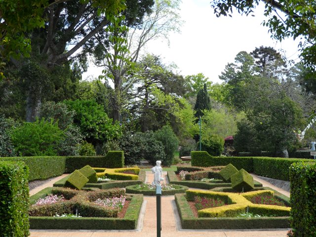 Queens Park Botanic Gardens Paterre Garden