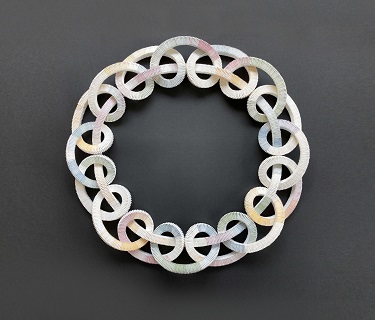 zoe veness wreath neckpiece 2023